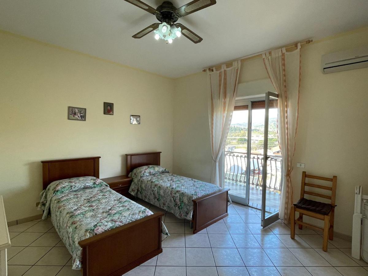 Pipa'S Suntrap Apartment Taormina Ngoại thất bức ảnh